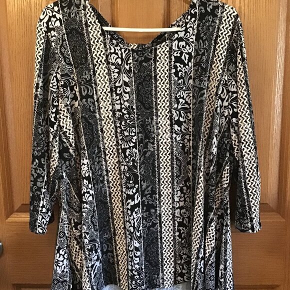 Roz & Ali Blouse - Picture 1 of 3